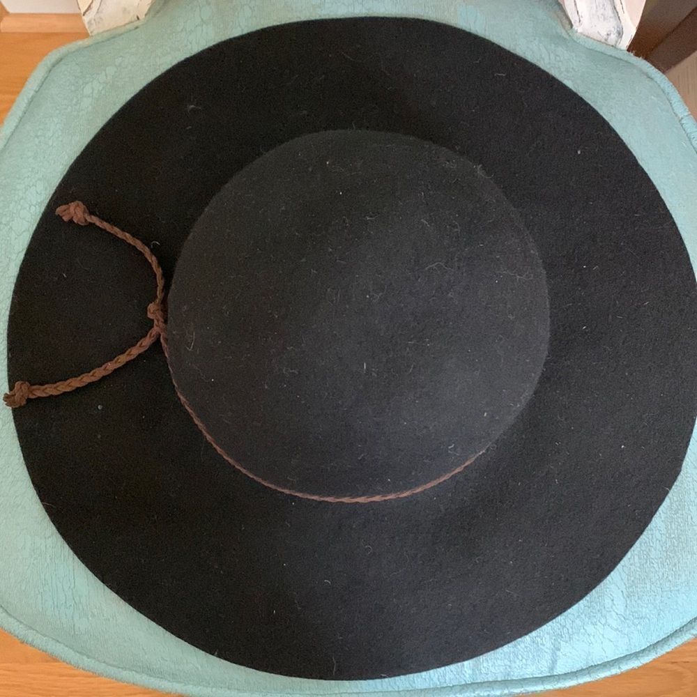 WORLD MARKET black wool hat brown braided trim